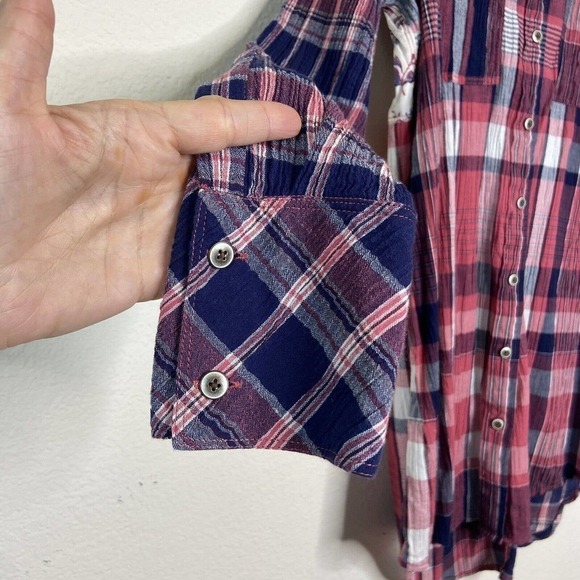 Caslon Floral Back Red and Blue Plaid Button Up Tunic Top S - Picture 6 of 11